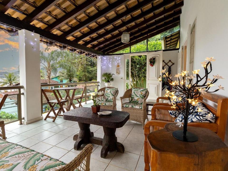 Casa Amarela Alojamento de Acomodação e Pequeno-almoço Angra dos Reis